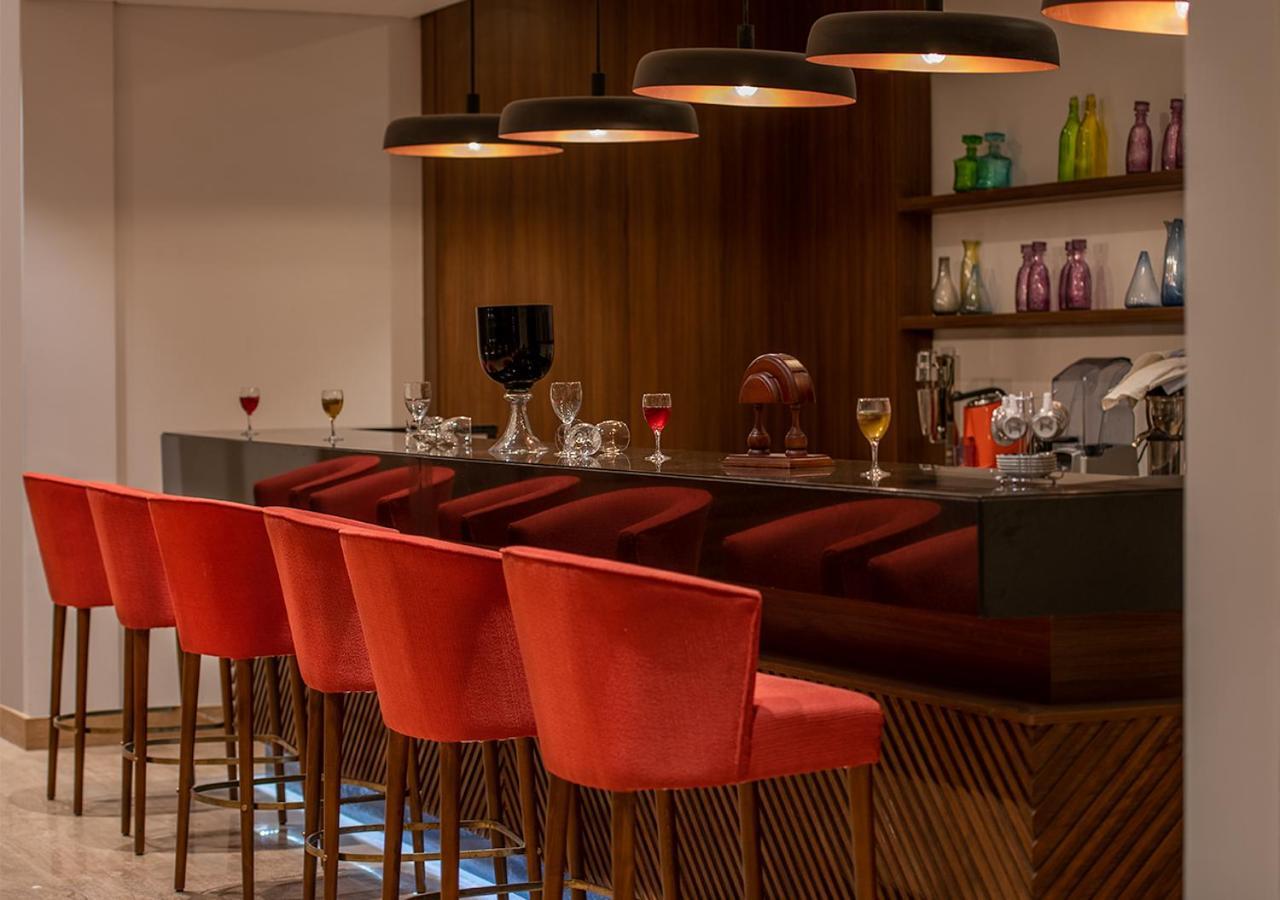 Crystal Inn Hotel - Alamein (Adults Only) เอลอาลาเมน ภายนอก รูปภาพ The bar at the 1907